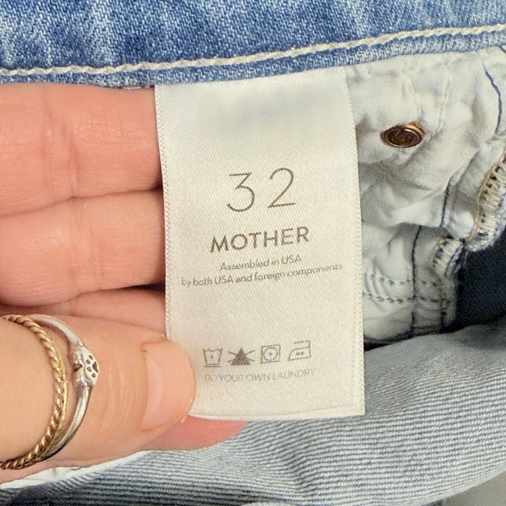 MOTHER Superior High Waisted Hiker Hover Jeans Undone Hem On my Knees Sz 32 - Picture 16 of 16